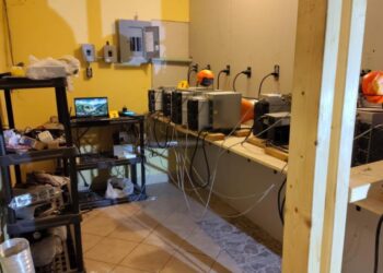 Aseguran ‘granja’ de criptomonedas en Camargo
