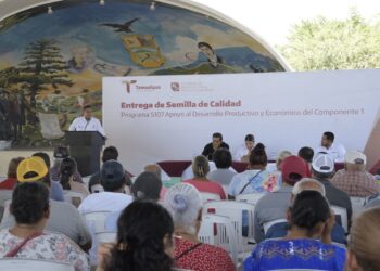 Lleva Tamaulipas respaldo al campo de Abasolo con entrega de semillas