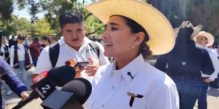 Es falsa supuesta relación de mi familia con Cabeza de Vaca: Katalyna