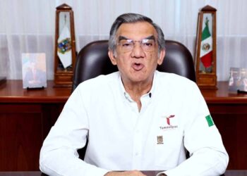 Américo incrementa salario a las y los trabajadores eventuales de Salud