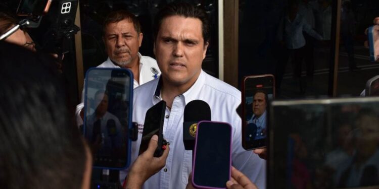 Congreso analiza fortalecer leyes y regulación de campamentos