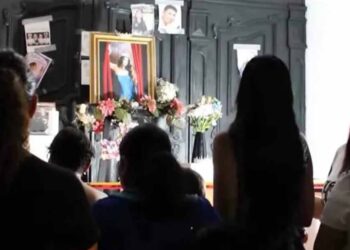 Justicia para Dafne: realizan oración frente a la Academia Doenitz a 40 días de su muerte
