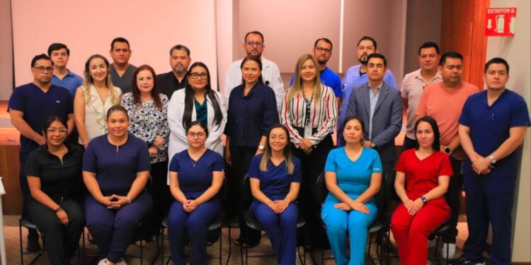 Refuerzan hospitales alianza para arraigar a especialistas en Reynosa