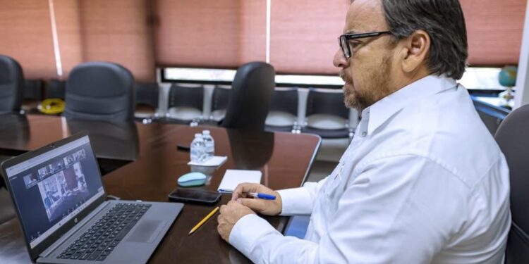 Respalda la SET acuerdos de la CONAEDU sobre redes sociales y escuelas militarizadas