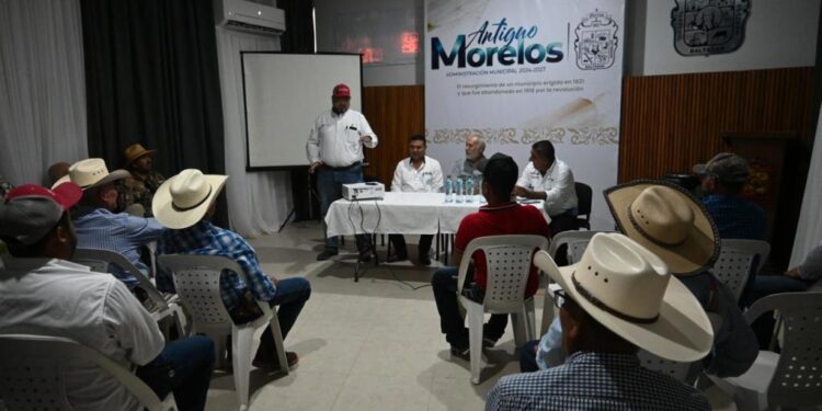 Mejoran actividad ganadera con capacitación a productores de Antiguo Morelos
