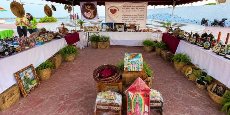 Creatividad y talento de PPLs presentes en la Expo OVNI-CEDES 2026