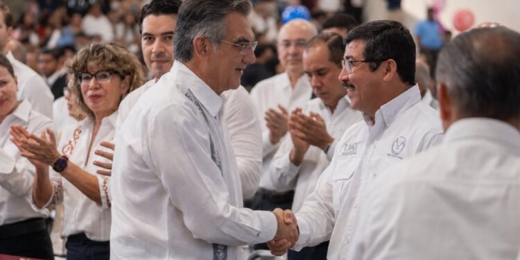 Américo Villarreal pondrá en marcha ciclo escolar de la UAT