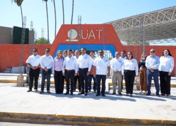Contará la UAT con más y mejores edificios e infraestructura en Nuevo Laredo. El rector supervisó obras en la frontera