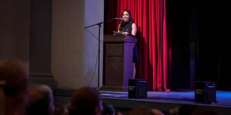 Celebra UT Matamoros su 25 aniversario honrando a docentes y personal fundador
