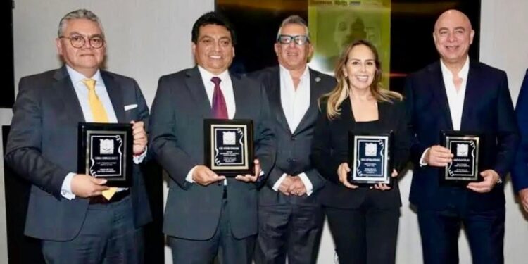 Destaca premio nacional la formación de talento especializado de la UTNL