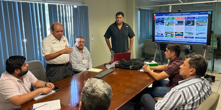 Actualiza Exatecvic Victoria a personal de Conagua en tecnología geoespacial