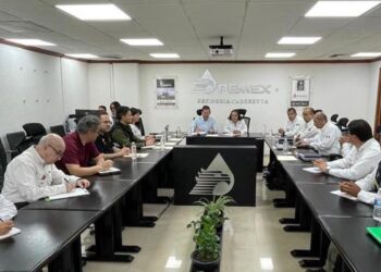 Autoridades ambientales y Pemex refuerzan inspección y monitoreo ante reportes de olores en Monterrey