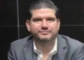 Relevo de secretario General del Congreso; se va Ochoa García y llega Armando García Pedraza