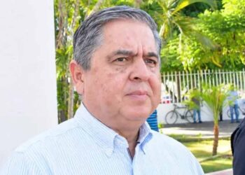 Exhorta COMAPA a no verter residuos en drenaje; atiende hasta 4 reportes semanales