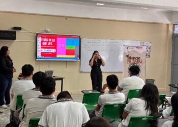 Promueve INJUVE; salud mental con charla sobre prevención de riesgos