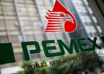 Autoridades informan sobre acciones de atención y verificación en descargas de la Refinería Madero