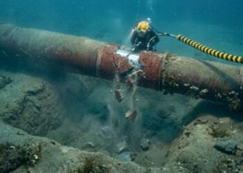 Pemex realiza acciones oportunas para atender la presencia de aceite crudo en el mar