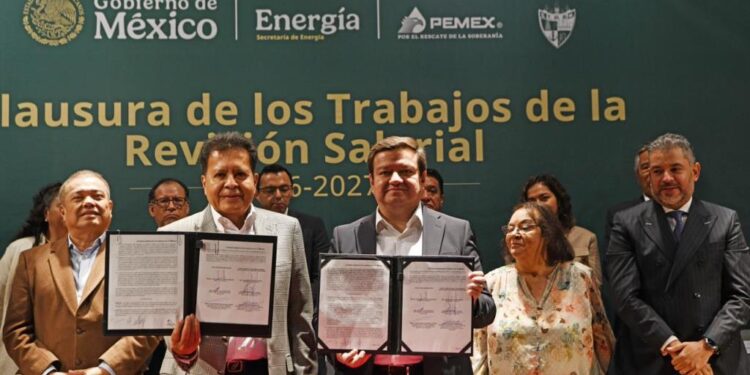 Formalizan Pemex y el STPRM incremento salarial 2026-2027