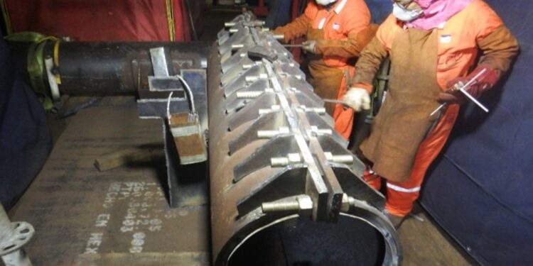 Pemex avanza en trabajos especializados para la reparación del ducto marino del campo Ek-Balam