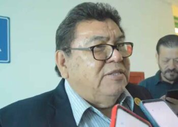 Más plazas para especialistas, pero el déficit aún persiste: Alberto Moctezuma