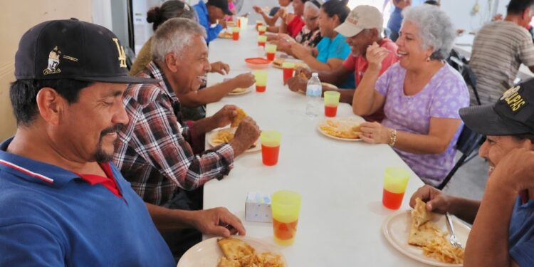 Brindarán Comedores de Bienestar alimentos a personas en situación de calle