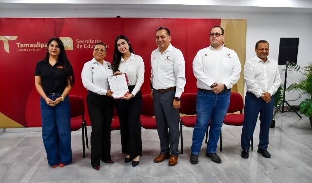 Entrega la SET 45 nombramientos del proceso de admisión correspondientes a los niveles de educación especial, preescolar y primaria