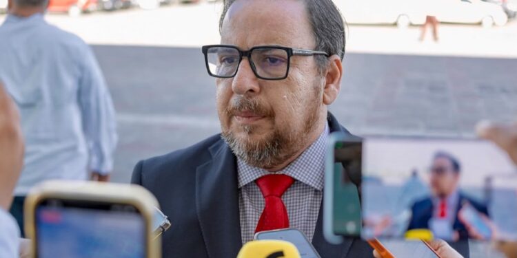 Promueve SET la formación científica de estudiantes e investigadores tamaulipecos