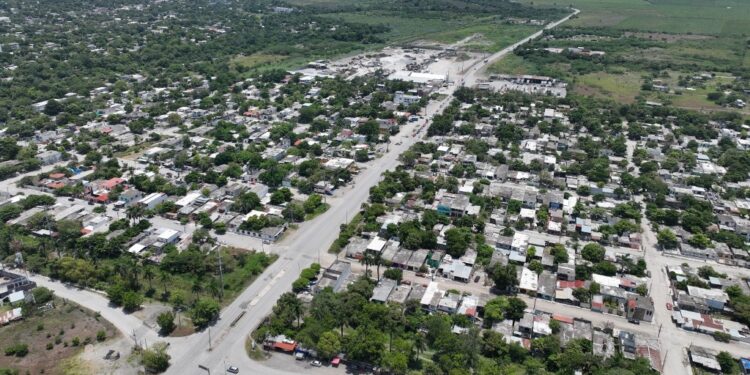 Fortalece Gobierno de Tamaulipas infraestructura vial en la zona cañera