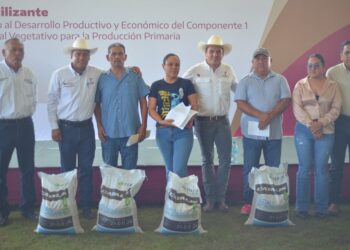 Entrega Gobierno de Tamaulipas 662.5 toneladas de fertilizante a productores de caña
