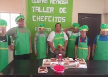 Promueve DEMA convivencia y habilidades para la vida mediante curso de cocina en Reynosa