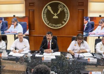 Destaca rector Dámaso Anaya avances institucionales de la UAT ante el Patronato Universitario