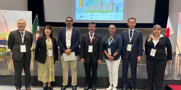 Modera Dámaso Anaya mesa de diálogo de rectores México-Japón