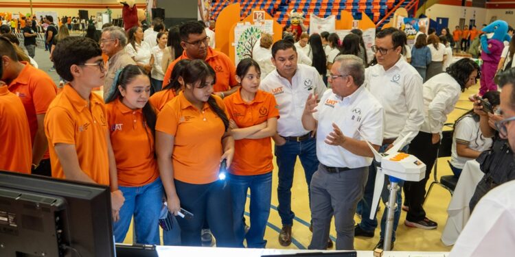 Fomenta UAT la vocación científica en la juventud con el “Día de la Investigación 2026”