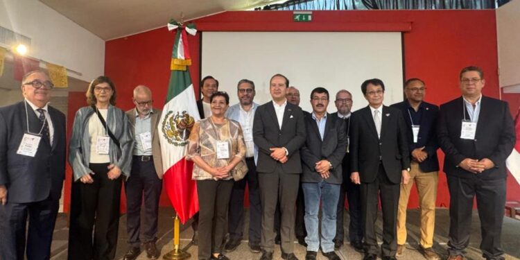 Fortalece Dámaso Anaya proyección global de la UAT en la Cumbre de Rectores en Japón