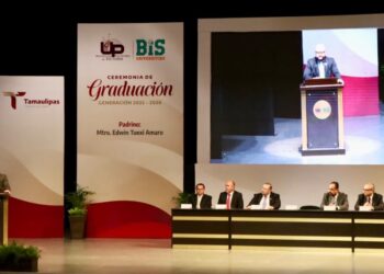 Celebra Universidad Politécnica de Victoria graduación de profesionistas para la innovación y el desarrollo de Tamaulipas