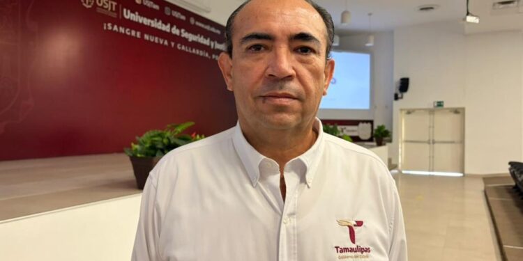 Cadetes de la SSPT reciben apoyo del SAT para agilizar trámites fiscales
