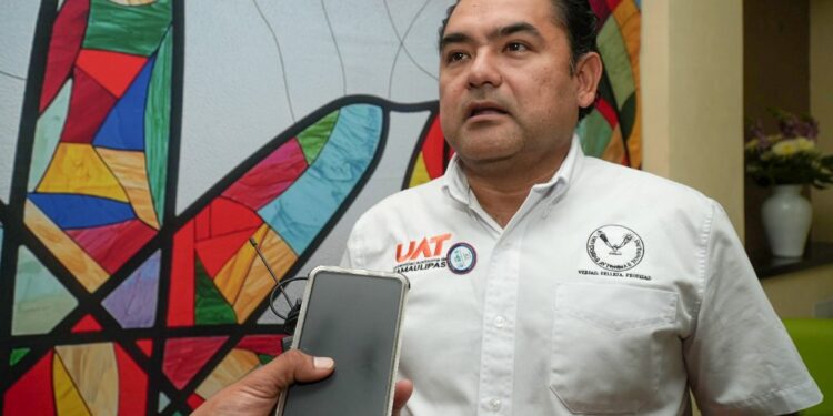 Científico de la UAT crea dispositivo para detección temprana de tumores de mama