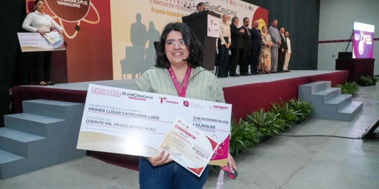 Egresada de la UAT diseña material biodegradable para purificar agua a bajo costo
