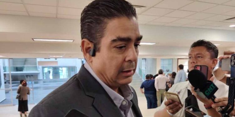 Ismael se apunta para el 2027 y asegura haber renunciado a doble nacionalidad
