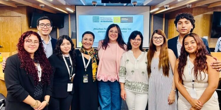 Alumnos de la UAT conquistan el 1.º y 2.º lugar en concurso nacional de mediación